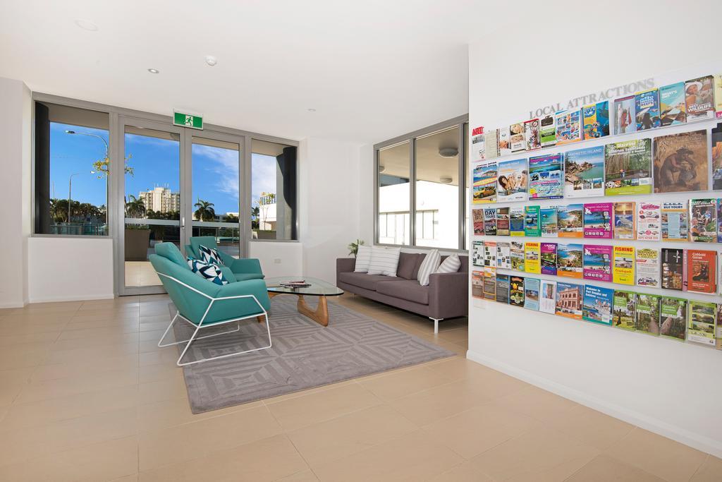 Allure Hotel & Apartments Townsville Exteriör bild