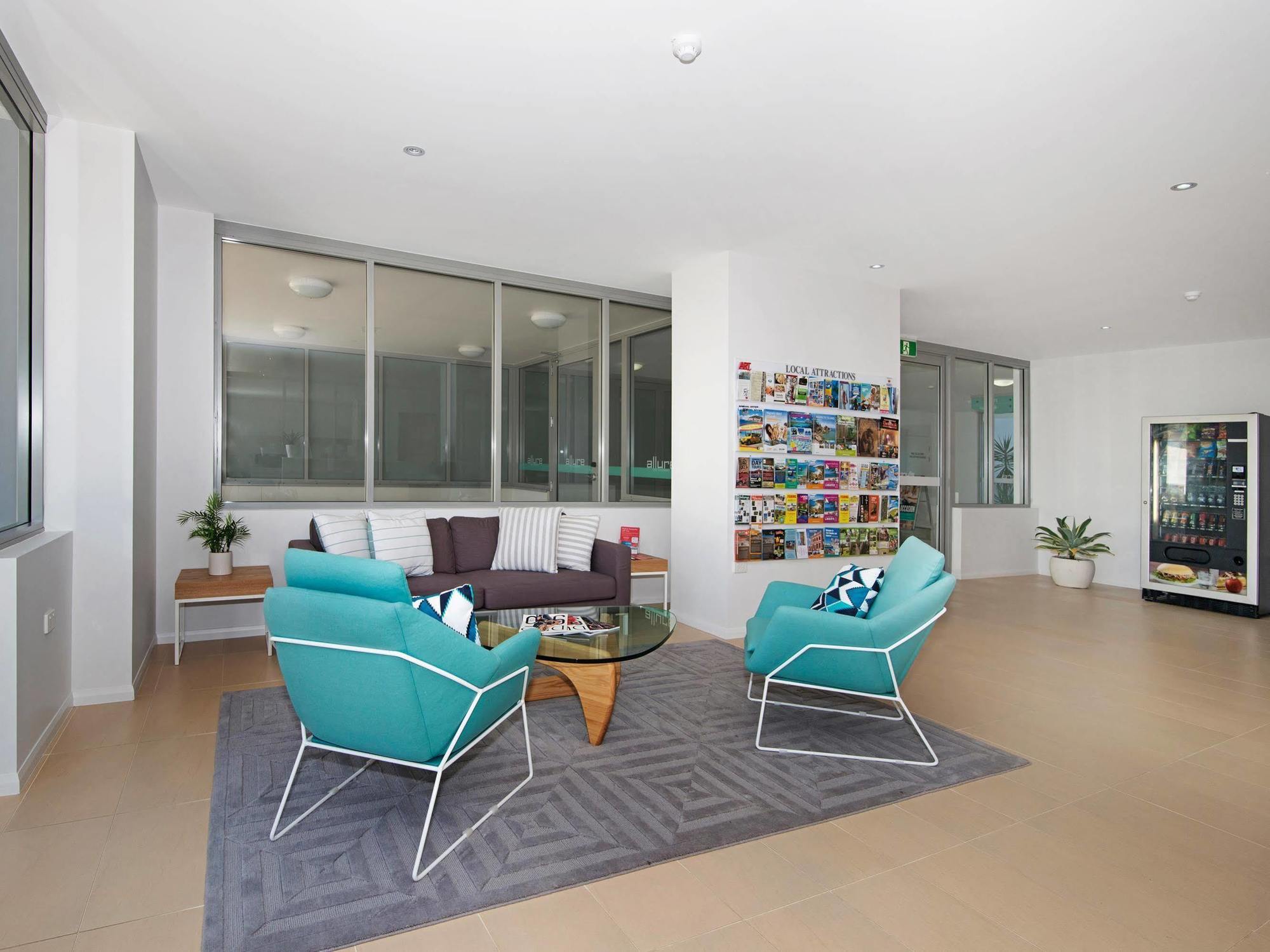 Allure Hotel & Apartments Townsville Exteriör bild