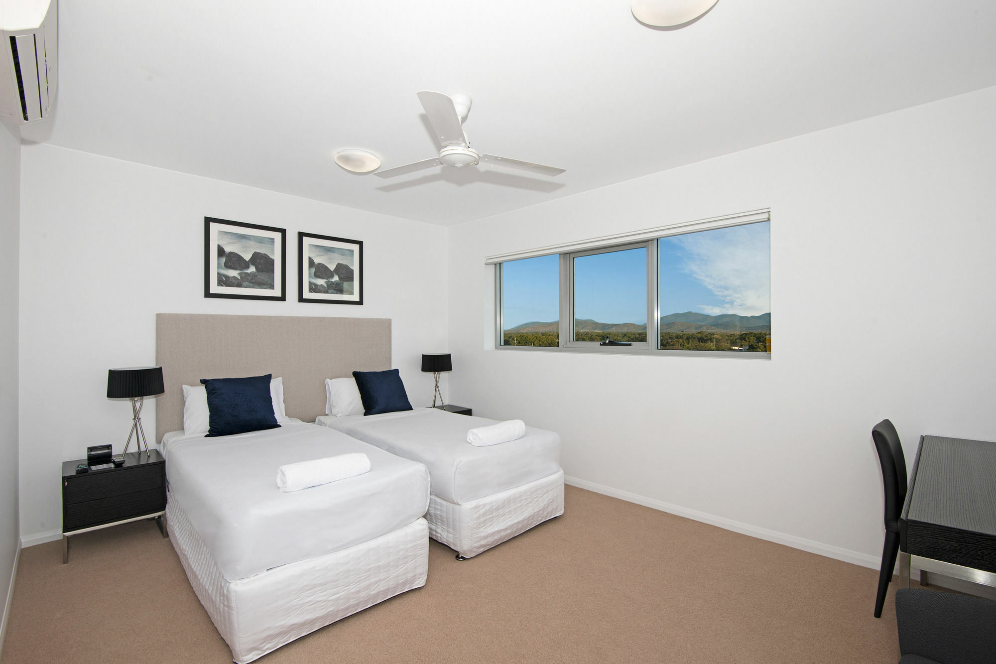 Allure Hotel & Apartments Townsville Exteriör bild